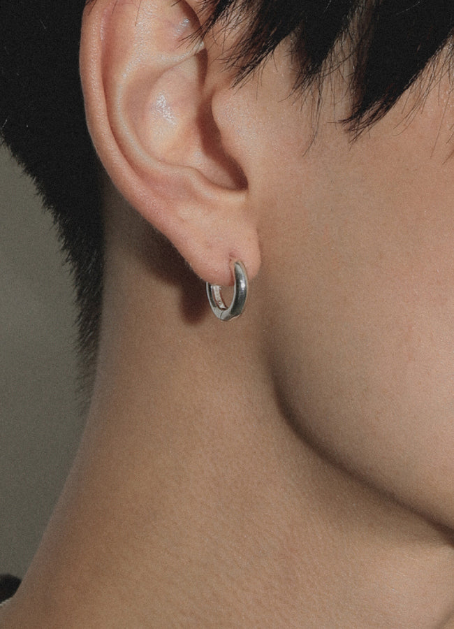ニートフープピアス 15㎜(シルバー925) Teilen ユニセックス| whoseA