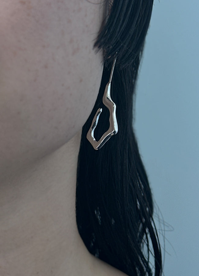 フックピアス(2) (シルバー925) Huk ユニセックス| whoseA (フーシー