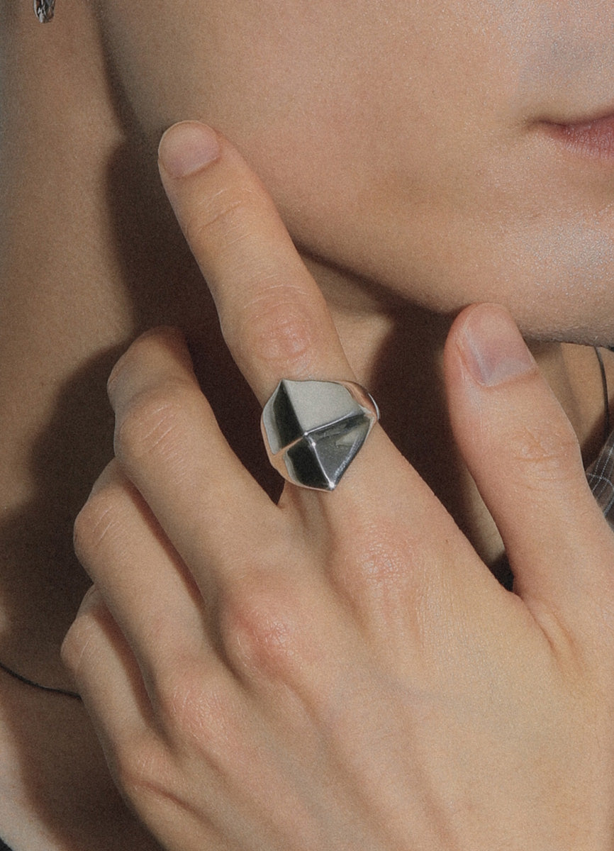 アーマーリング (SV) Huk | whoseA (フーシー) | ジェンダーレスな