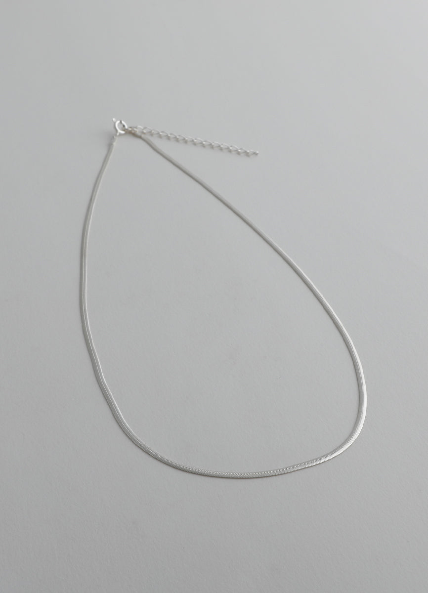 ニートネックレス (SV) Teilen