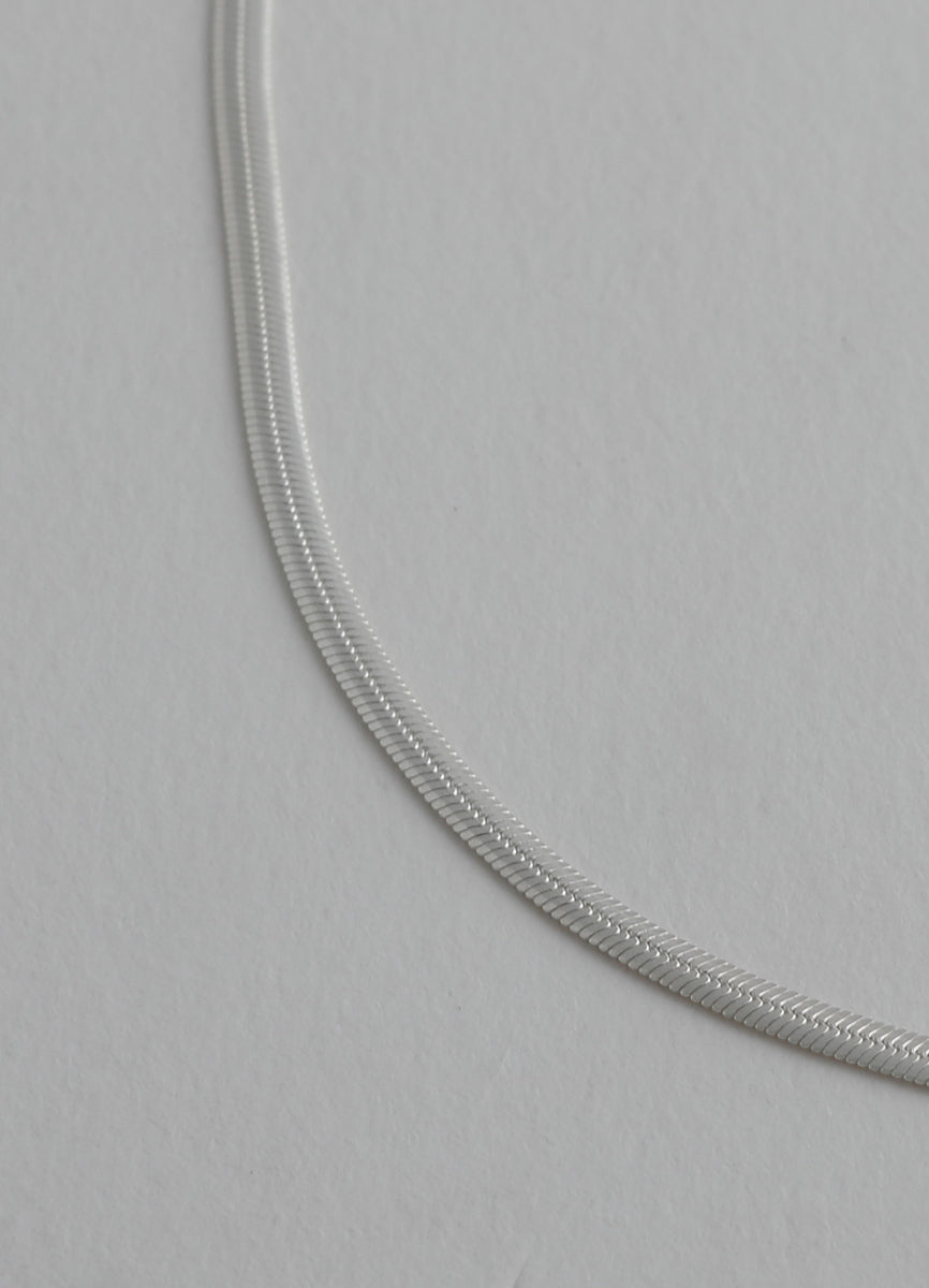 ニートネックレス (SV) Teilen