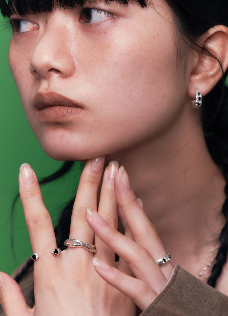 ダブルドットジルコニアリング(BK) Toii