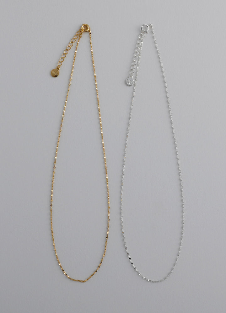 ペタルチェーンネックレス (シルバー925、16KGP) Teilen