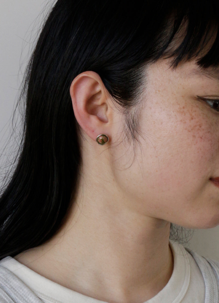 SALE ラウンドジェムストーンピアス (SV) Toii