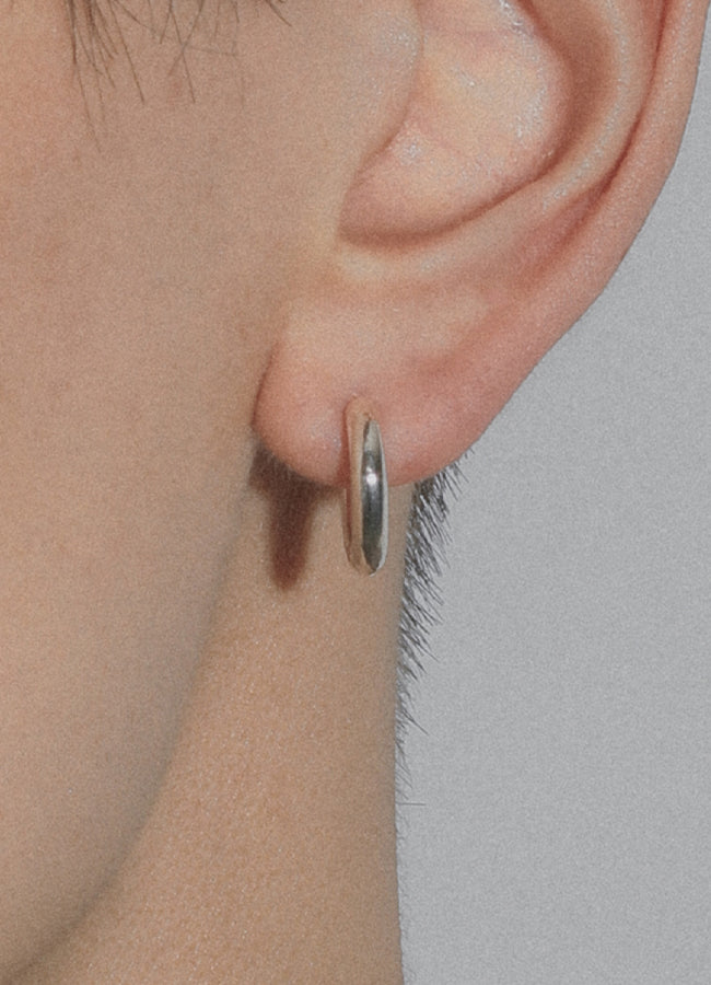 ニートフープピアス 15㎜(シルバー925) Teilen ユニセックス| whoseA