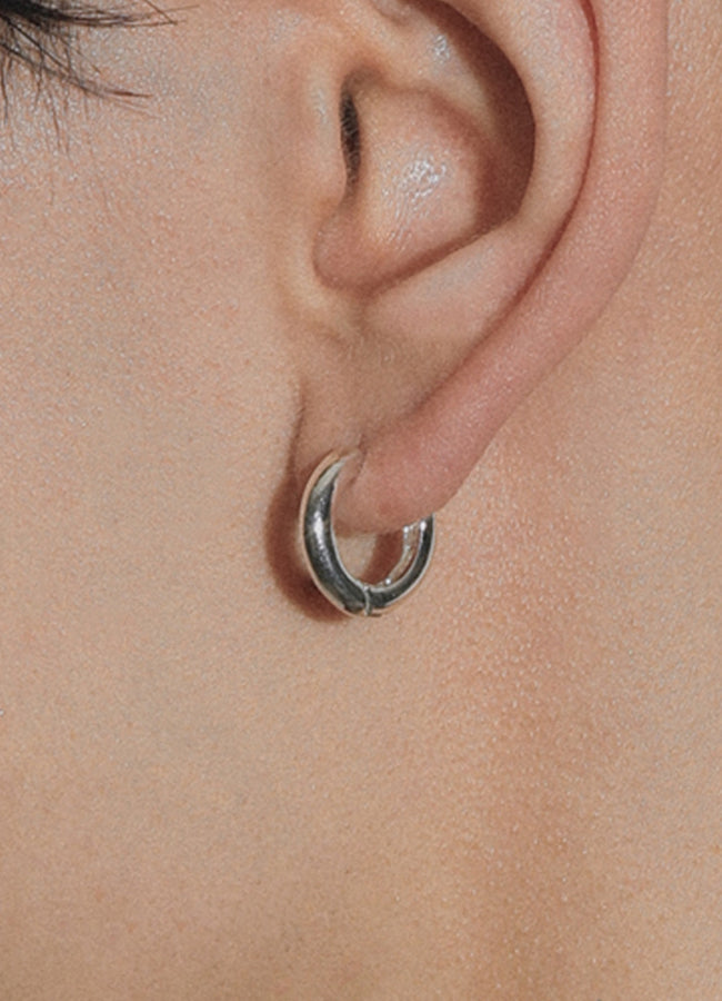 ニートフープピアス 15㎜(シルバー925) Teilen ユニセックス| whoseA