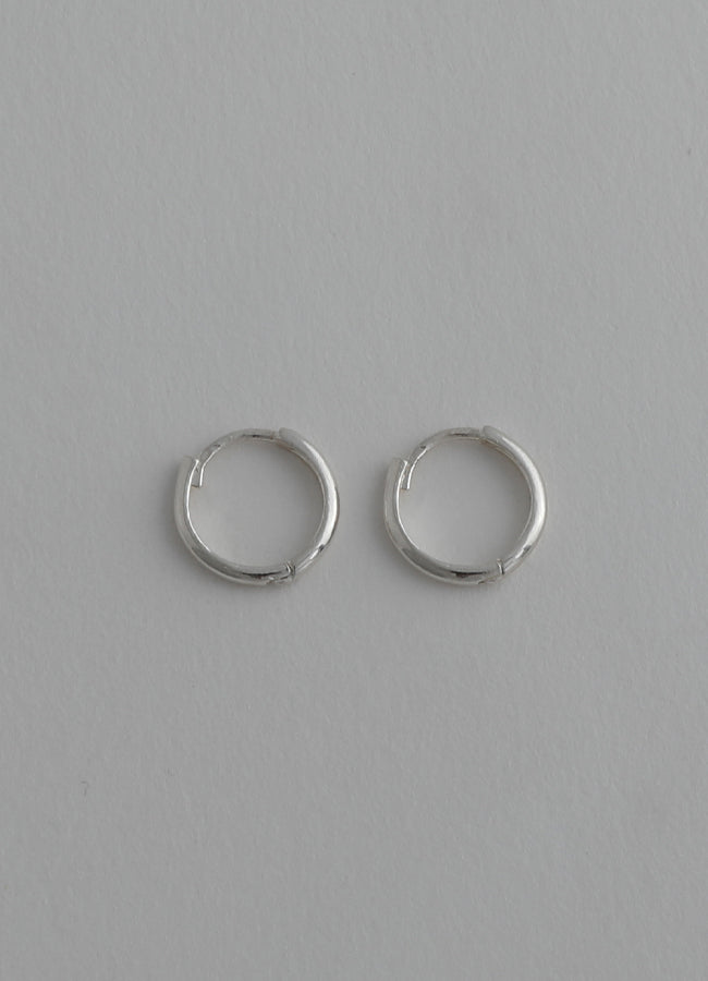 ニートフープピアス 10㎜ (シルバー925) Teilen ユニセックス| whoseA