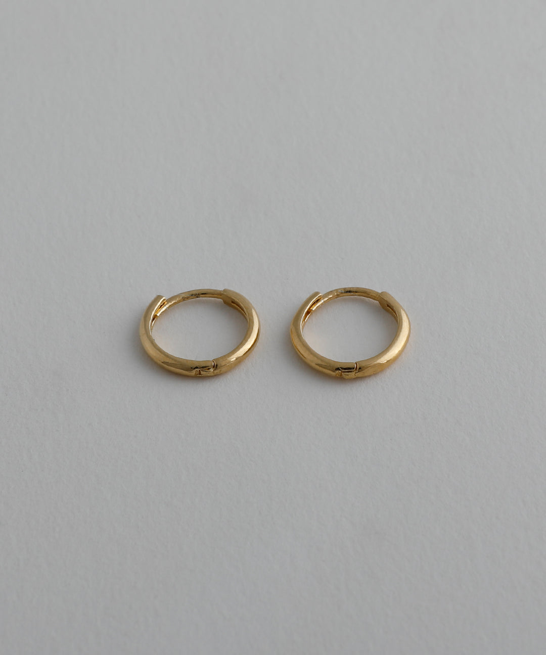 ニートフープピアス 10㎜(16KGP) Teilen