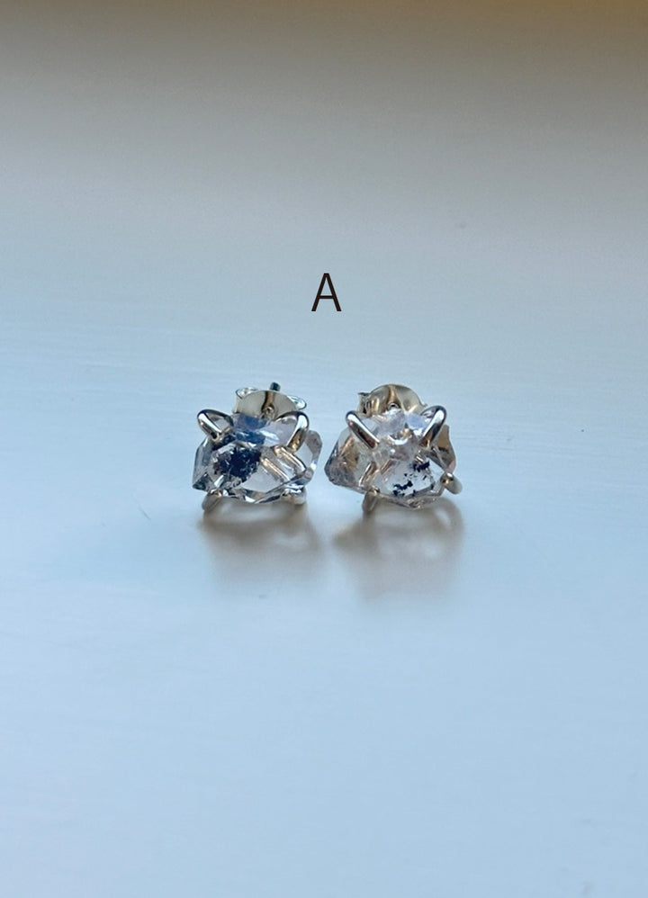 ワンガインピアス (SV) Toii