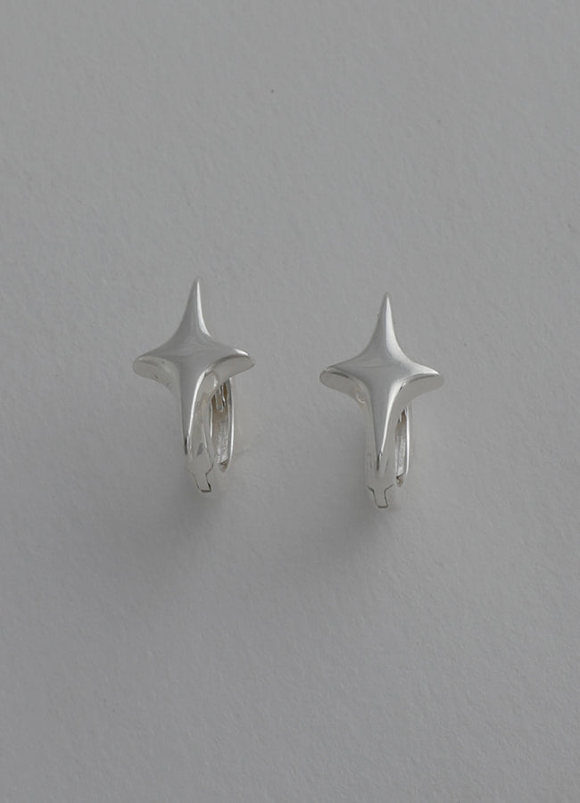 4ポイントスターピアス(SV) Teilen