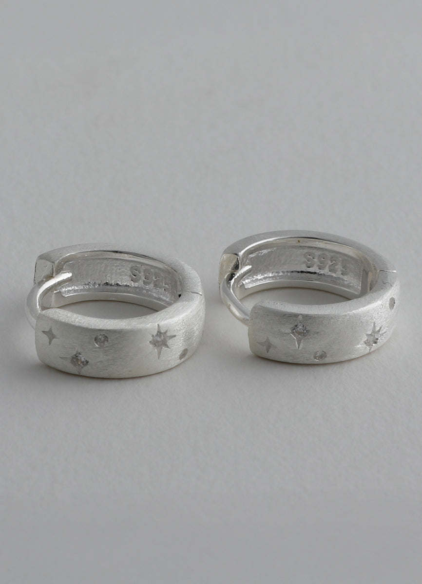 スパークルフープピアス (SV) Toii