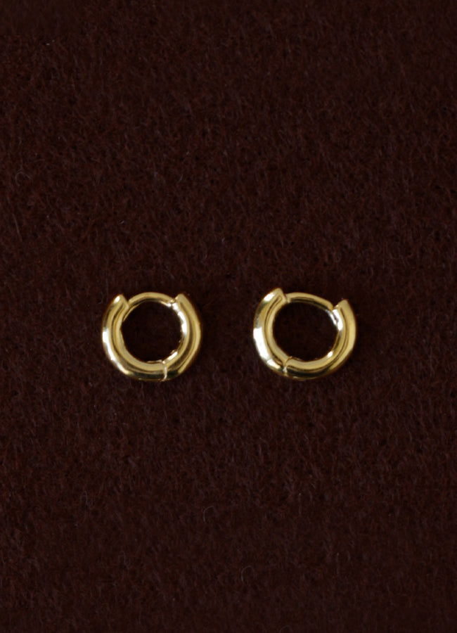 サークルミニフープピアス8mm Teilen