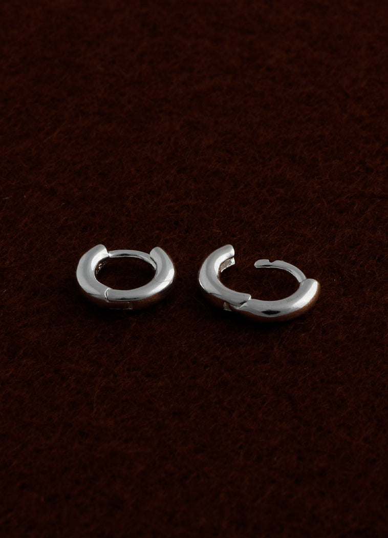 サークルミニフープピアス8mm Teilen