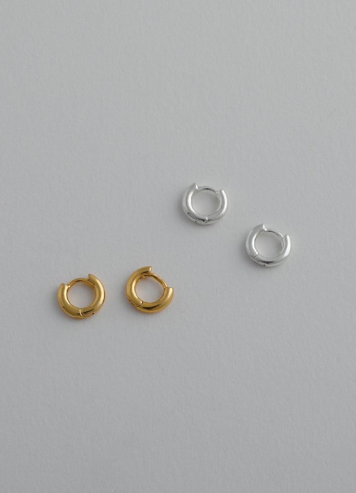 サークルミニフープピアス8mm Teilen