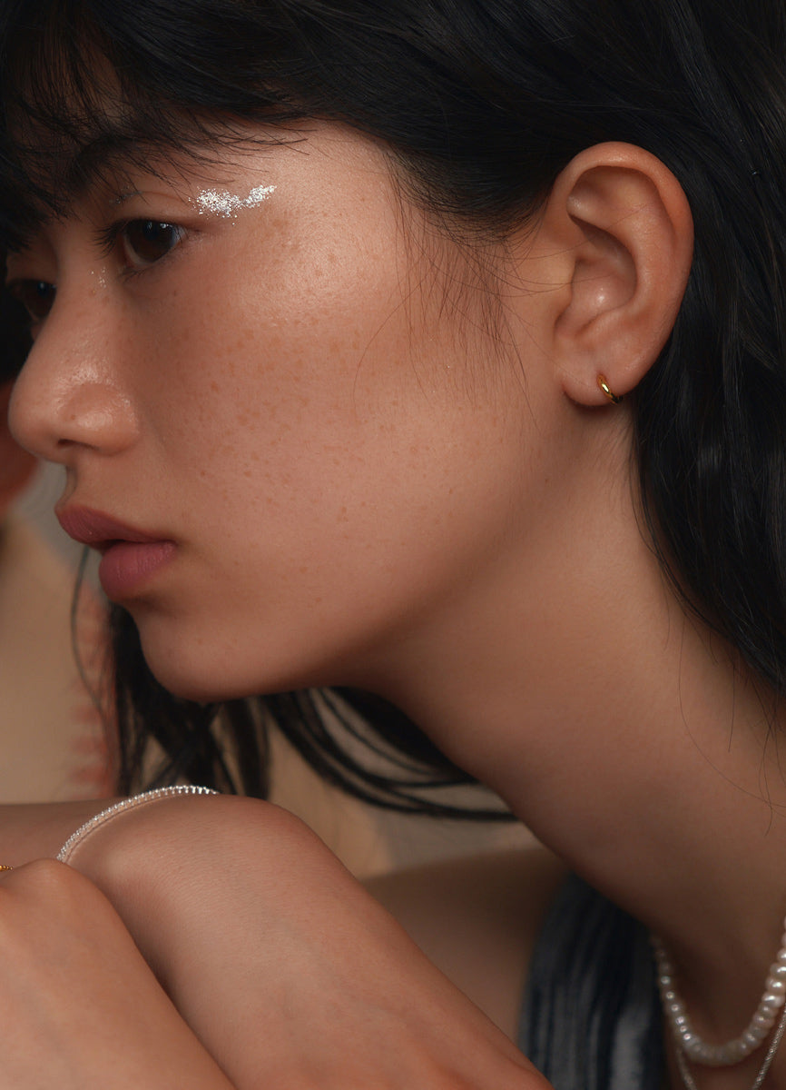 サークルミニフープピアス8mm Teilen