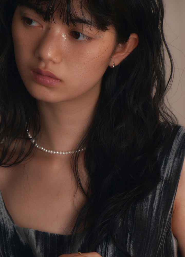 スクエアミニフープピアス8mm  Teilen