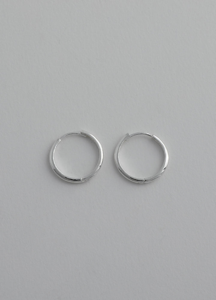 ニートフープピアス2（15mm/ SV) Teilen