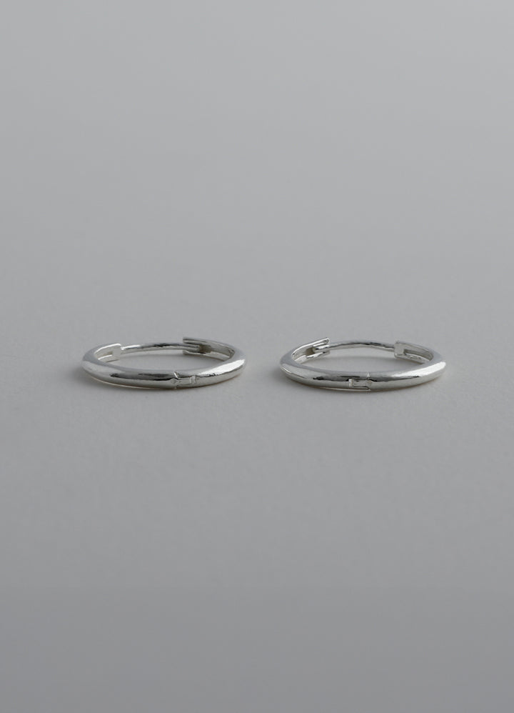 ニートフープピアス2（15mm/ SV) Teilen