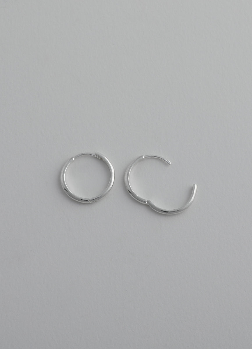 ニートフープピアス2（15mm/ SV) Teilen