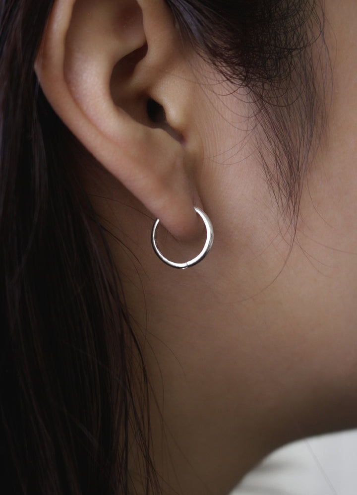 ニートフープピアス2（15mm/ SV) Teilen