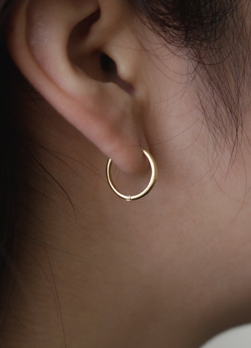 ニートフープピアス2（15mm /16KGP) Teilen