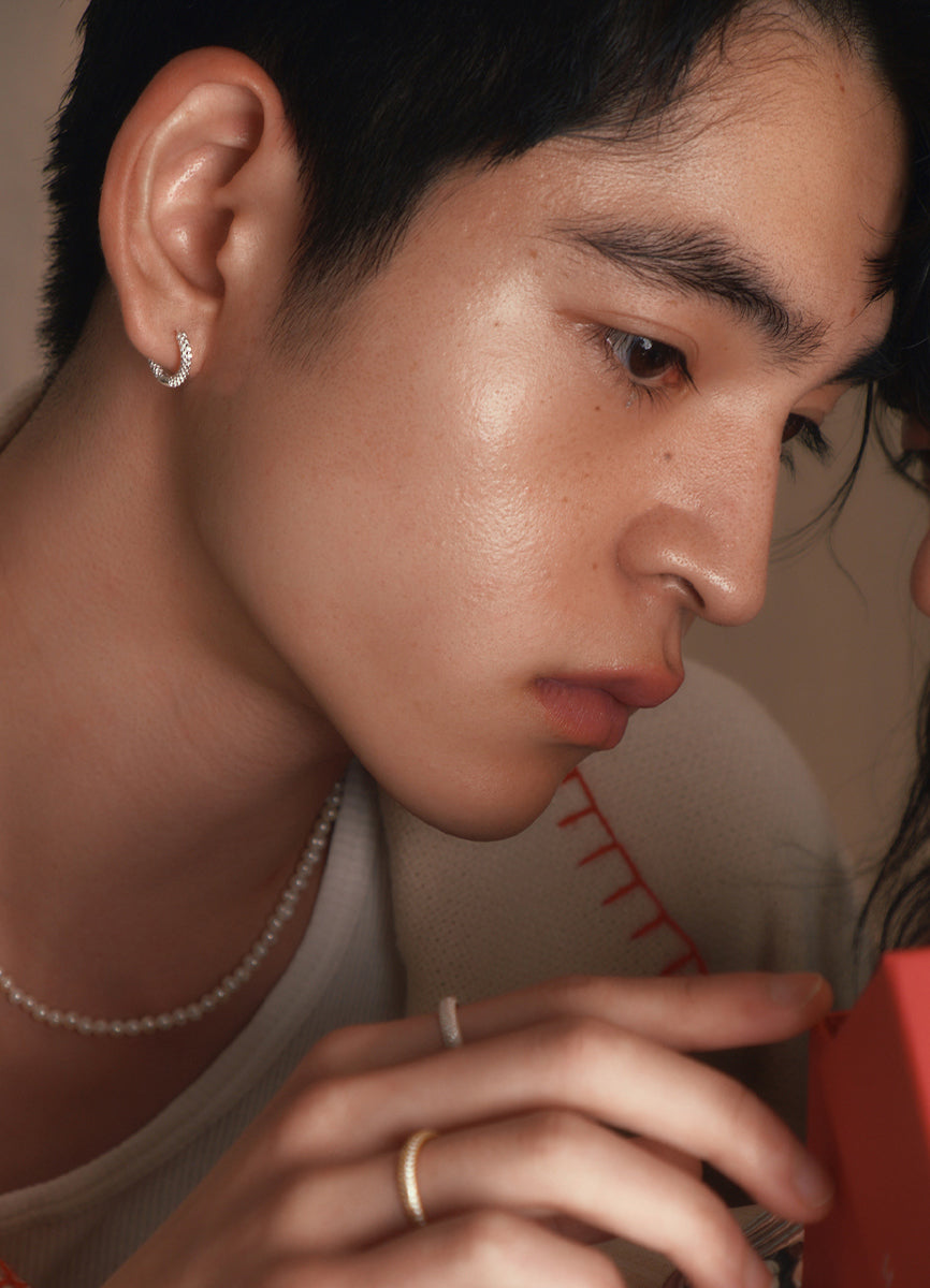 スターミニフープピアス (SV) Teilen