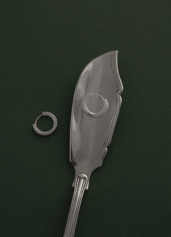 スターミニフープピアス (SV) Teilen