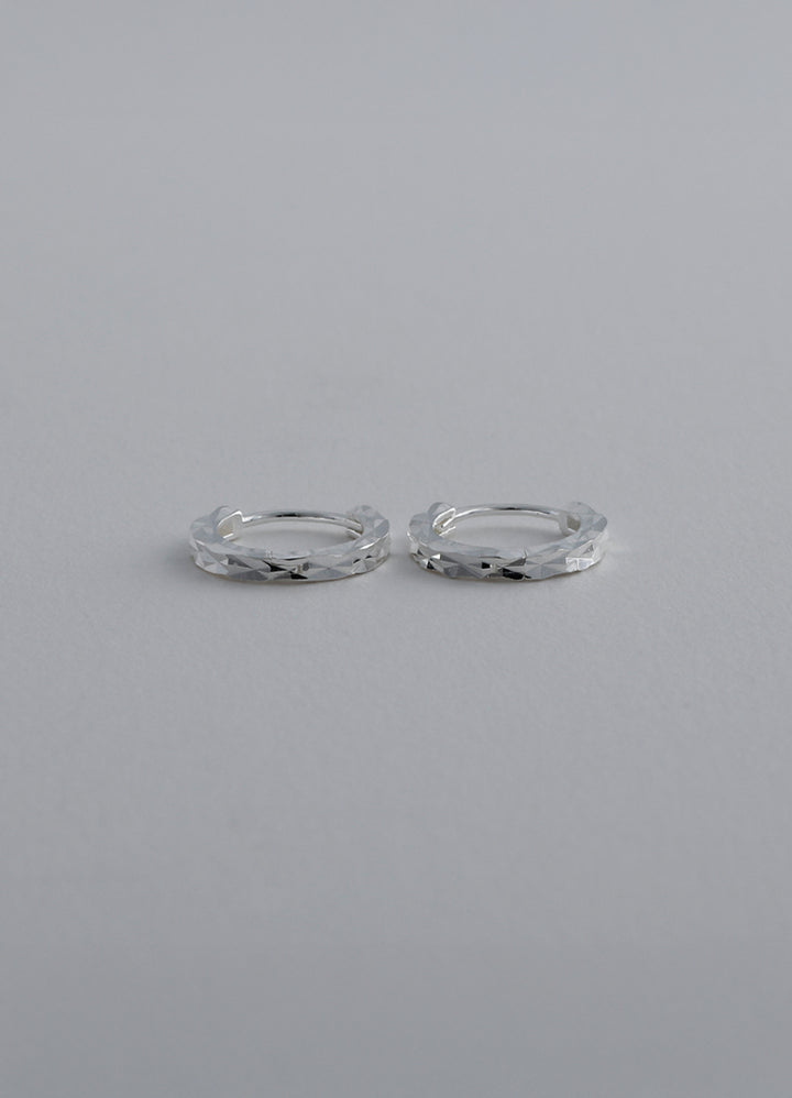 プリズムフープピアス (シルバー925) Teilen