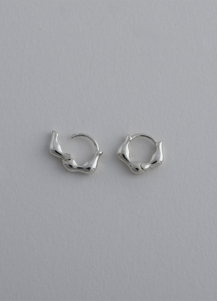 ピラーフープピアス (シルバー925) MATOI