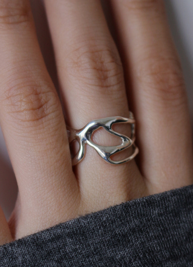 カレントリング (SV) Huk | whoseA (フーシー) | ジェンダーレスな