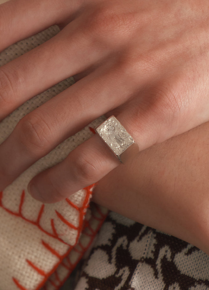 ストーンフォージシグネットリング (SV)