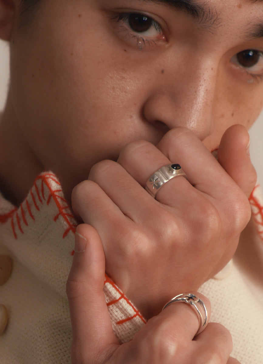 オニキスストーンリング (SV.BK) Huk – whoseA ONLINE STORE