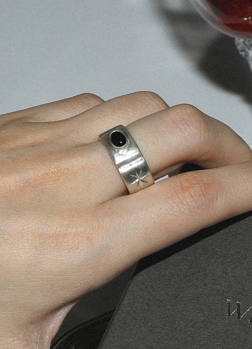 オニキスストーンリング (SV.BK) Huk – whoseA ONLINE STORE