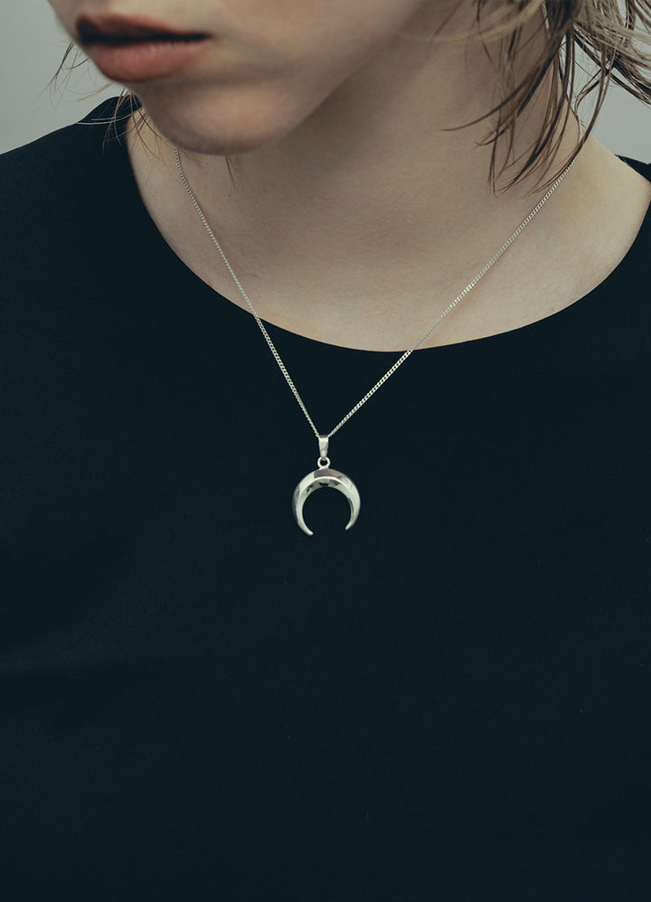 ムーンネックレス (シルバー925) Huk