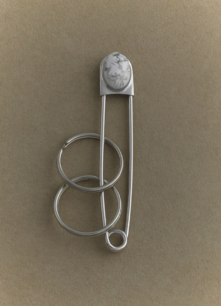 ピン型キーチャーム