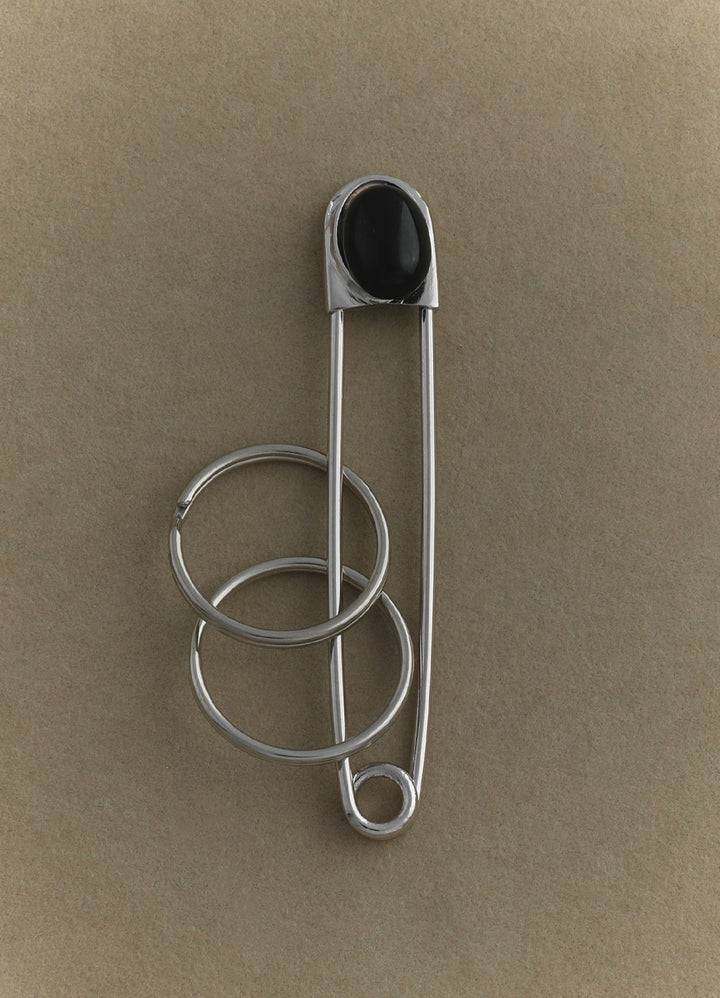 ピン型キーチャーム