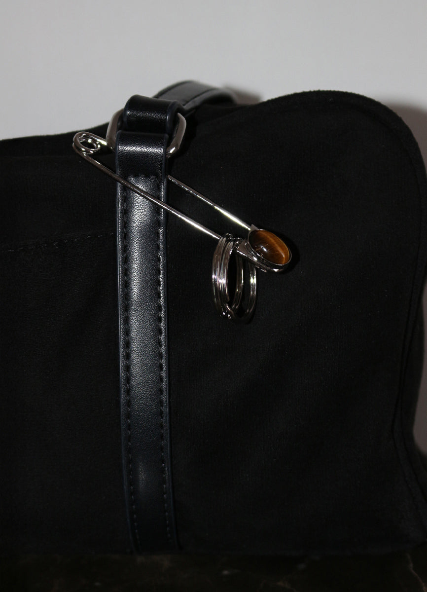 ピン型キーチャーム