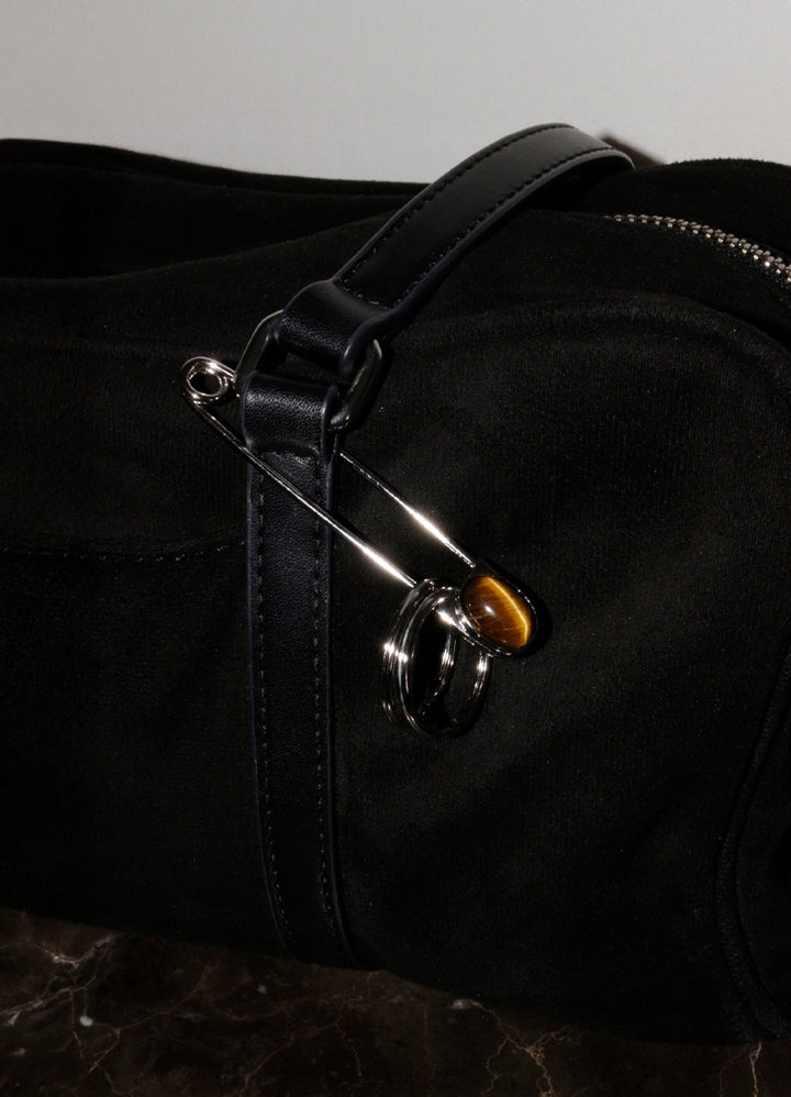 ピン型キーチャーム