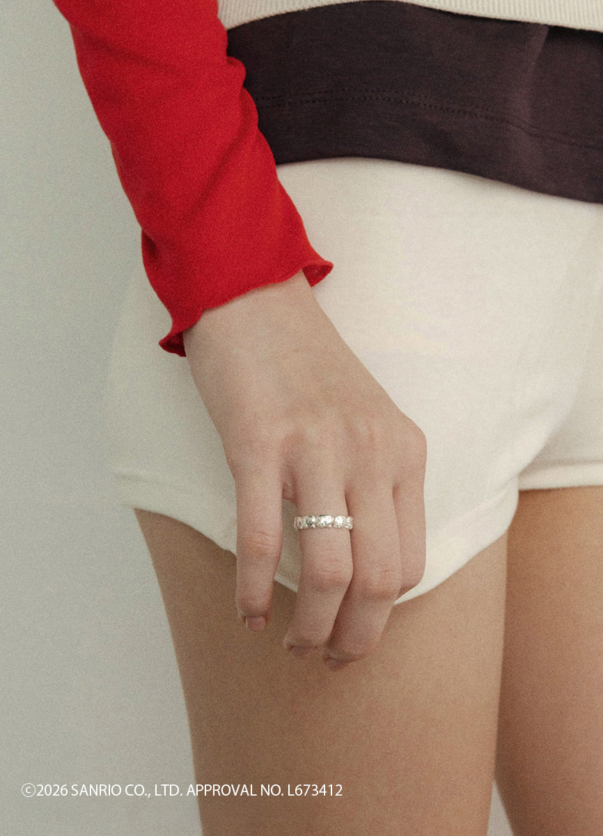 whoseA x HELLO KITTY RING (シルバー925)